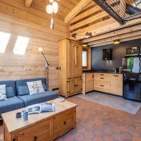 Chalet Racar Pour 4 Personnes, Centre Ville Et Vue Sur La Montagne Chamonix Eksteriør bilde