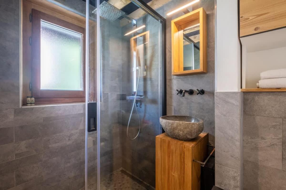 Chalet Racar Pour 4 Personnes, Centre Ville Et Vue Sur La Montagne Chamonix Eksteriør bilde