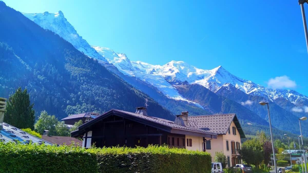 Chalet Racar Pour 4 Personnes, Centre Ville Et Vue Sur La Montagne Chamonix Eksteriør bilde